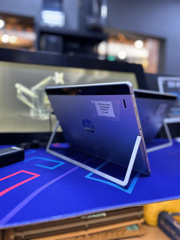 HP Elite X2 1012 G1 – 12" FHD IPS | Intel Core m5 | 256GB SSD | 8GB RAM | Windows 10 Pro (Without Keyboard) - Image 7