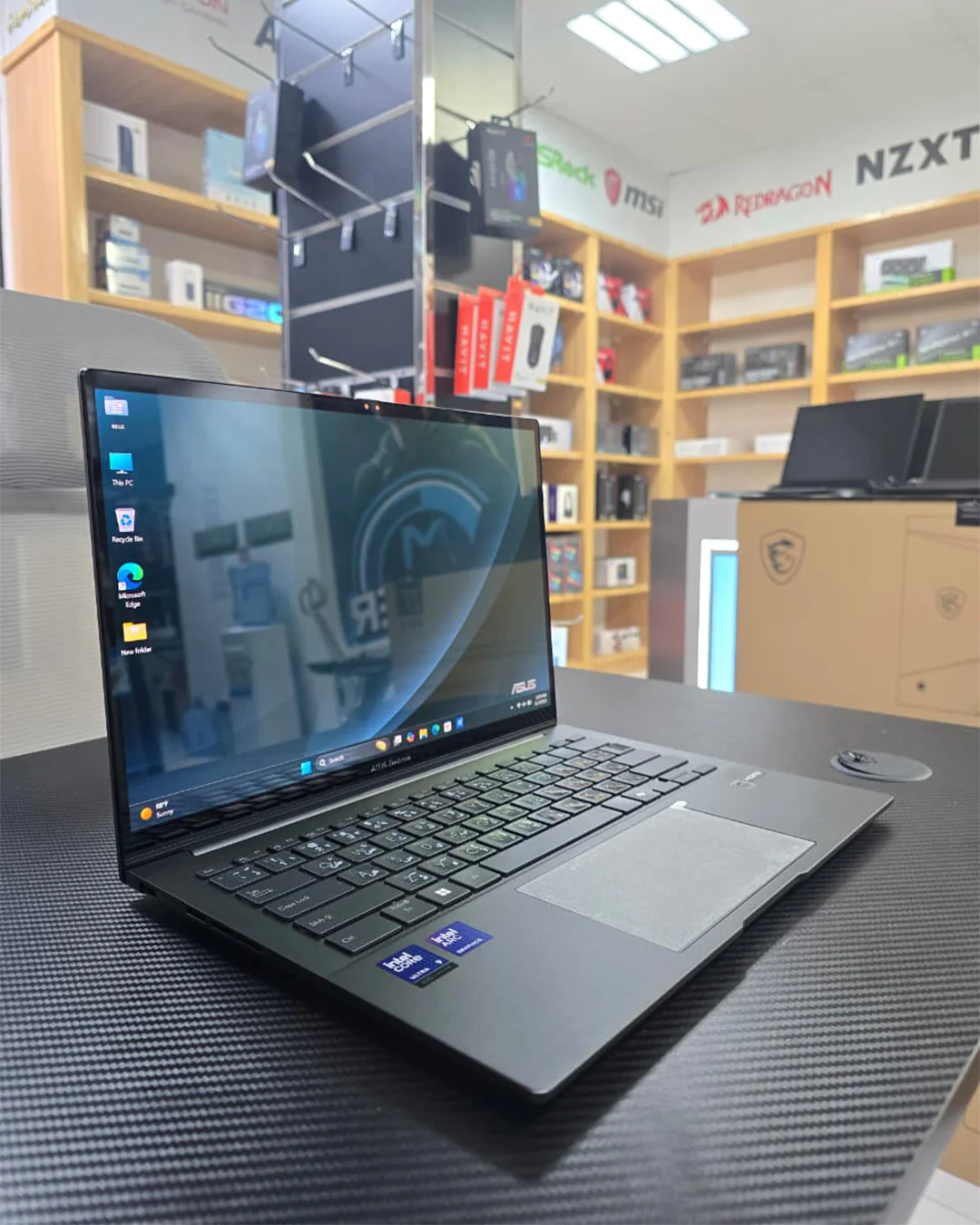 Asus Zenbook 14” OLED Touchscreen – Intel Core Ultra 9 285H | 32GB LPDDR5X | 1TB PCIe 4.0 SSD | Intel Arc Graphics - Image 4